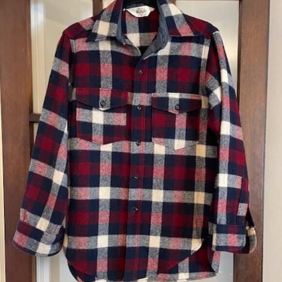 Woolrich Vintage Plaid Button-Down Wool Blend Shirt, Size Small. - Picture 1 of 6